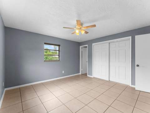 306 Riomar Drive, Port St. Lucie FL - photo 13 of 43