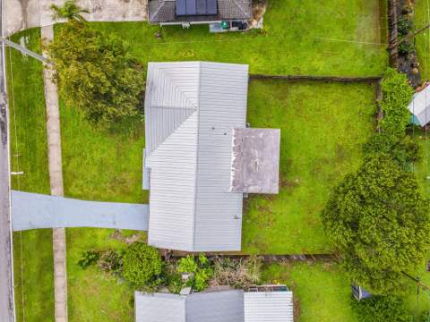 306 Riomar Drive, Port St. Lucie FL - photo 16 of 43
