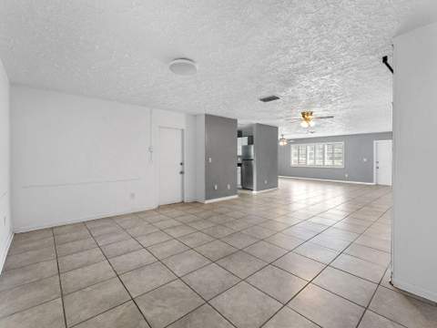 306 Riomar Drive, Port St. Lucie FL - photo 18 of 43