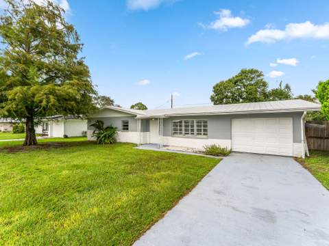 306 Riomar Drive, Port St. Lucie FL - photo 24 of 43