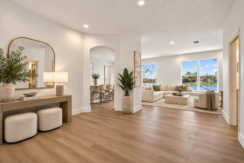 3 bedroom Single Family Residence at 7823 Springfield Lake Drive, Lake Charleston Tr Z, Lake Worth — photo 2