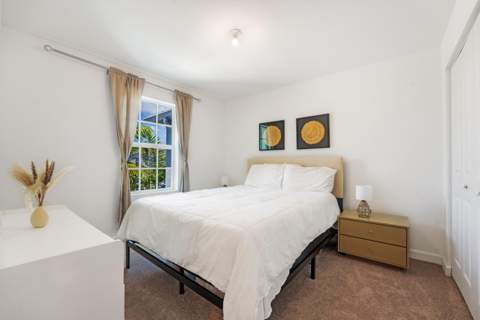 4178 Lagoon Shore Drive, Lake Worth FL - photo 14 of 31