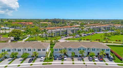4178 Lagoon Shore Drive, Lake Worth FL - photo 20 of 31