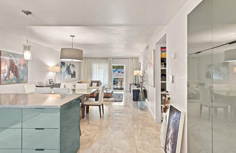 2 bedroom Condominium at 4629 Poinciana Street #306, Poinciana-By-The-Sea Condo, Lauderdale-By-The-Sea — photo 4