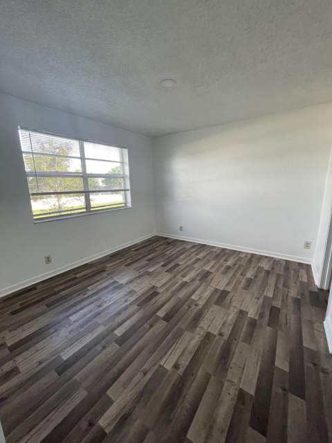 10092 Twin Lakes Drive #38-H, Coral Springs FL - photo 6 of 6
