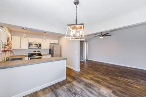 5284 Bosque Lane #52, West Palm Beach FL - photo 8 of 19
