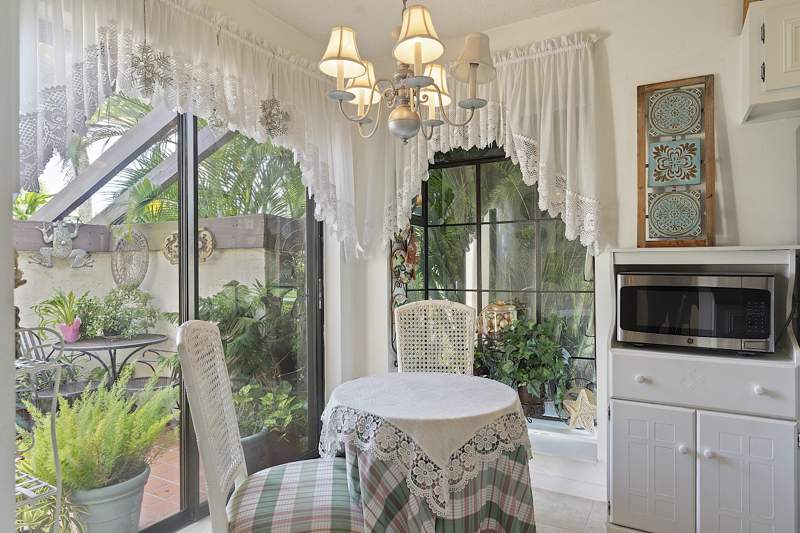 2 bedroom Villa at 3647 Willa Way #A, Villas Of Willow Bend, Lake Worth — photo 4