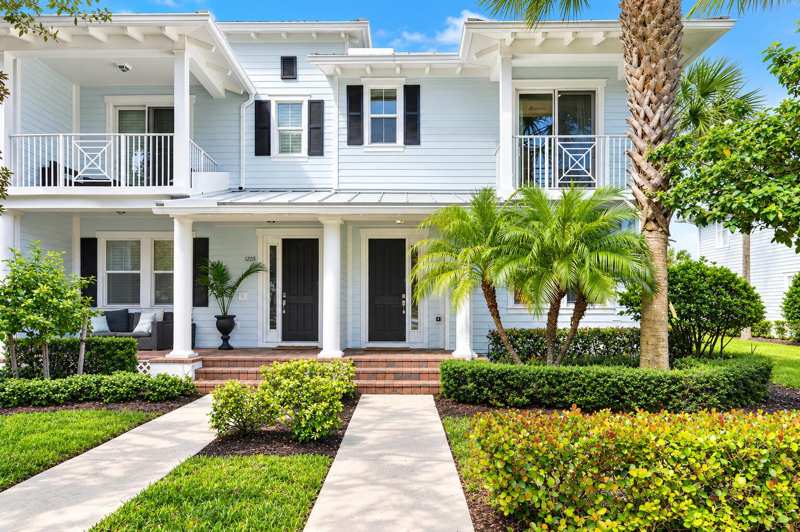 3 bedroom Townhouse at 1201 Dakota Drive, Windsor Park At Abacoa Pl No 3, Jupiter — photo 1