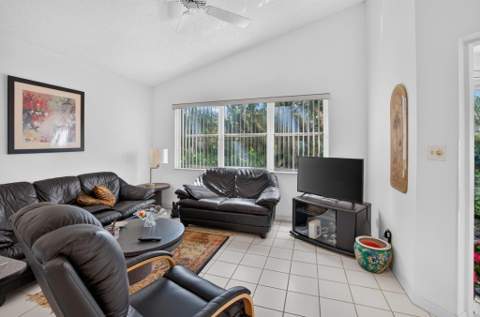 11148 180th Court, Boca Raton FL - photo 19 of 56