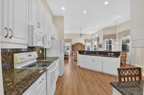 6802 Treves Way, Boynton Beach FL - photo 15 of 89