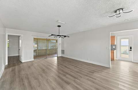 1730 NW 48th Place, Pompano Beach FL - photo 7 of 22