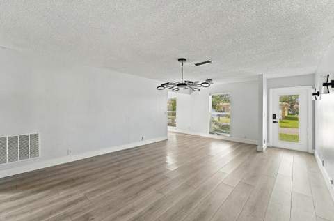 1730 NW 48th Place, Pompano Beach FL - photo 9 of 22