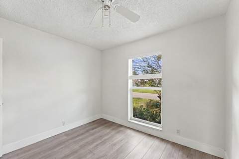 1730 NW 48th Place, Pompano Beach FL - photo 12 of 22