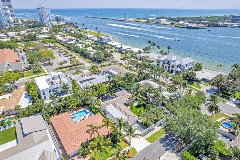 3 bedroom Single Family Residence at 2008 Admirals Way, Harbour Inlet, Fort Lauderdale — photo 1