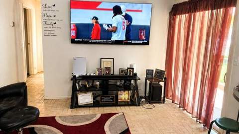 8528 Windsor Drive, Miramar FL - photo 16 of 19
