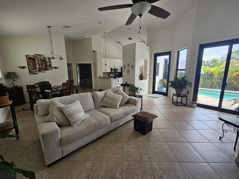 3 bedroom Single Family Residence at 7994 Saw Palmetto Lane, Little River Glen, Boynton Beach — photo 4