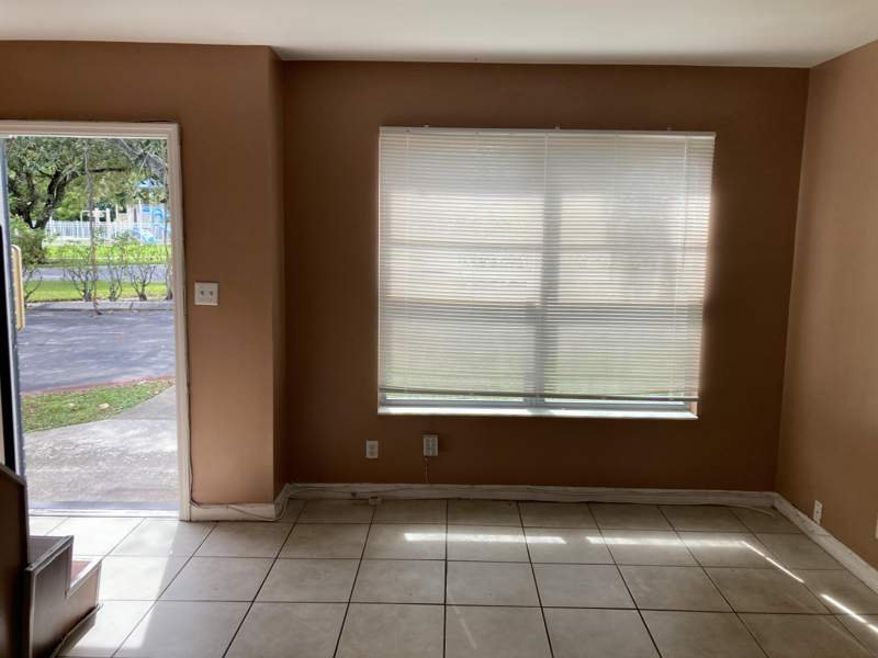 2 bedroom Townhouse at 4715 NW 9th Drive #4715, Townhouses Of Plantation, Plantation — photo 2