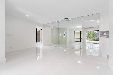 15 Tournament Boulevard, Palm Beach Gardens FL - photo 13 of 57