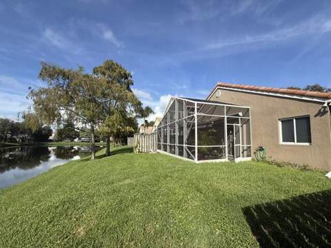 10320 NW 11th Street, Plantation FL - photo 15 of 16