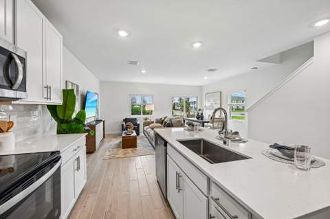 9474 SW Ghiara Way, Port St. Lucie FL - photo 6 of 21