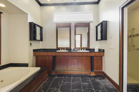 6815 Cypress Cove Circle, Jupiter FL - photo 24 of 46