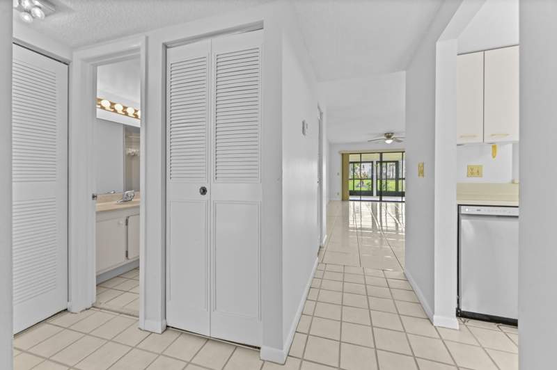 2 bedroom Condominium at 3385 Lucerne Park Drive, Park Pointe, Greenacres — photo 5