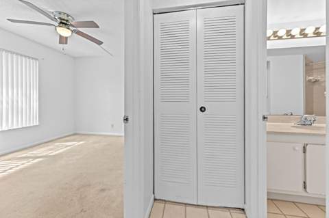 3385 Lucerne Park Drive, Greenacres FL - photo 19 of 28