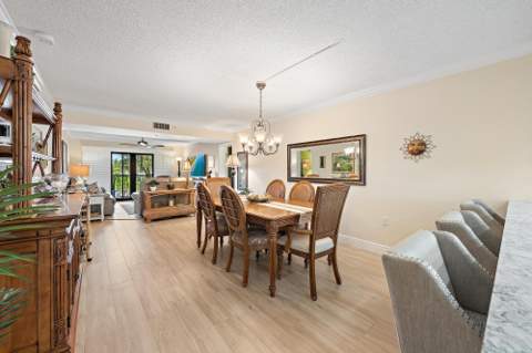 601 Seafarer Circle #201, Jupiter FL - photo 8 of 40