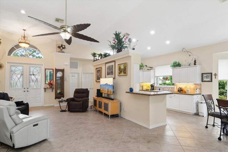 2 bedroom Single Family Residence at 7223 Mystic Way, Mystic Pines At The Reserve, Port St. Lucie — photo 5