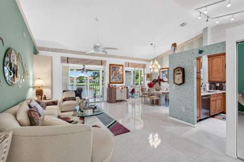 9865 Seacrest Circle #202, Boynton Beach FL - photo 10 of 50