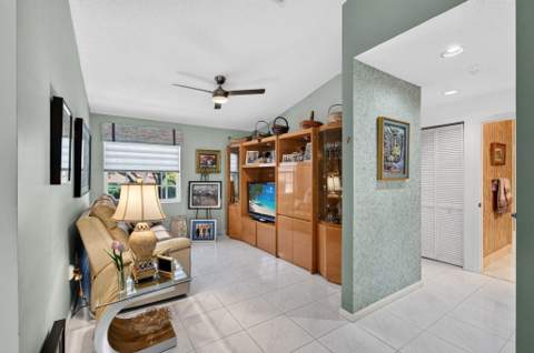 9865 Seacrest Circle #202, Boynton Beach FL - photo 24 of 50