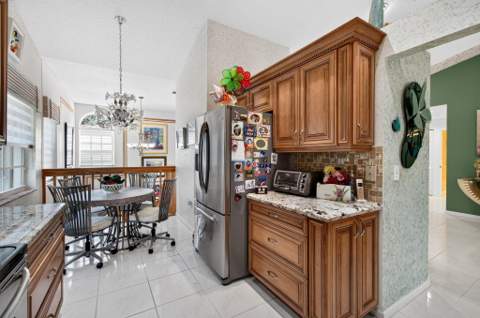 9865 Seacrest Circle #202, Boynton Beach FL - photo 18 of 50