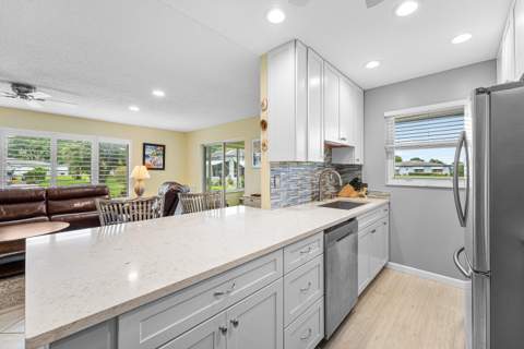 572 High Point Drive #D, Delray Beach FL - photo 9 of 40