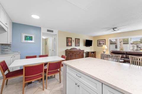 572 High Point Drive #D, Delray Beach FL - photo 12 of 40