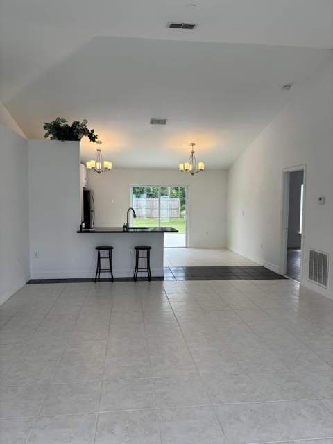 5570 NW Cruzan Avenue, Port St. Lucie FL - photo 12 of 23