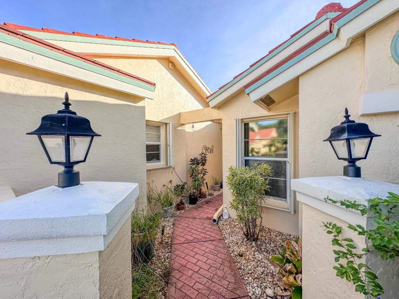 2 bedroom Villa at 3679 SW Whispering Sound Drive, Whispering Sound, Palm City — photo 4