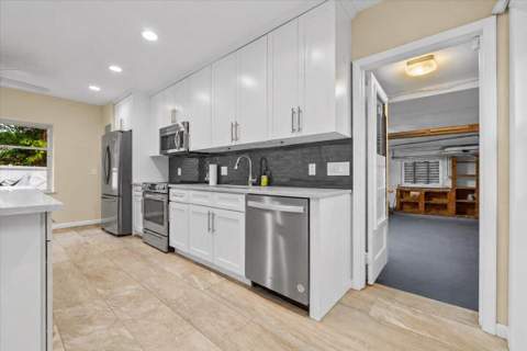 2337 SW 27th Avenue, Fort Lauderdale FL - photo 18 of 36