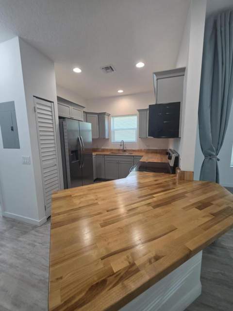 4587 Cambridge Street, Lake Worth Beach FL - photo 10 of 16