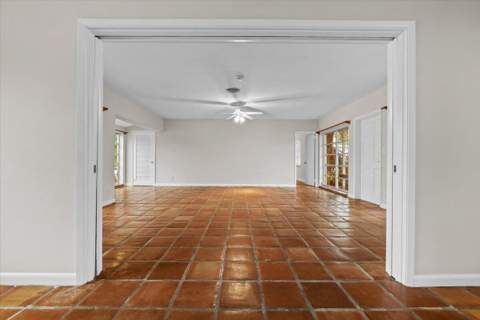 2337 SW 27th Avenue, Fort Lauderdale FL - photo 9 of 36