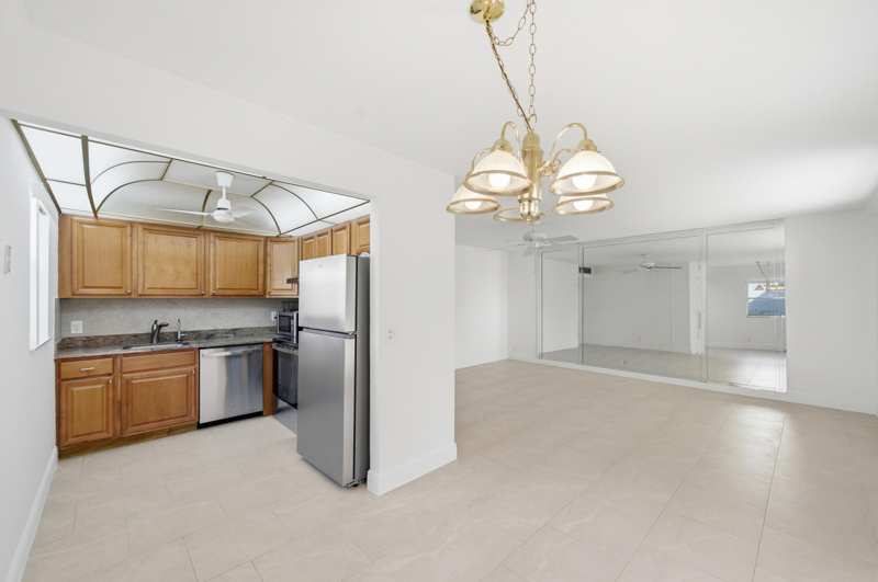 2 bedroom Condominium at 452 Brittany J, Kings Point Brittany Condos, Delray Beach — photo 1