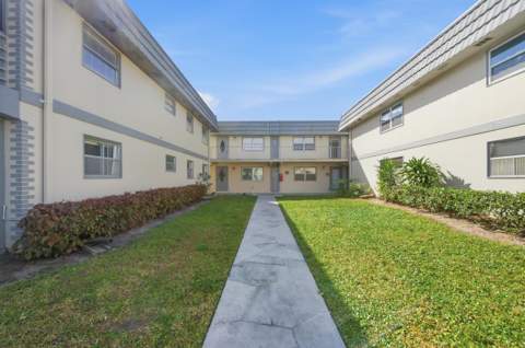 452 Brittany J, Delray Beach FL - photo 23 of 50