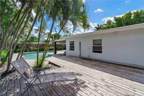 1949 Windward Drive, Lauderdale-By-The-Sea FL - photo 16 of 23