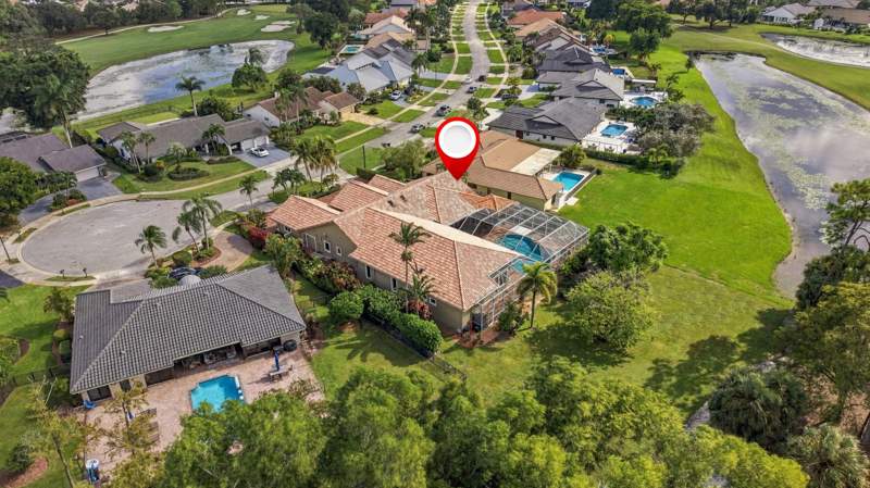 5 bedroom Single Family Residence at 21733 Old Bridge Trail, Boca Woods Country Club Ph 2, Boca Raton — photo 2