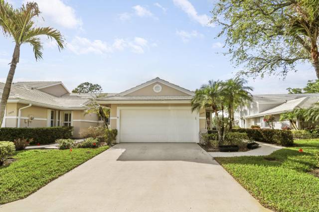 2426 SW FOXPOINT Trail, home for sale in Palm City
