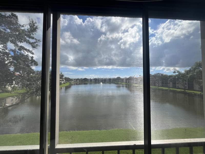 2 bedroom Condominium at 6269 Pointe Regal Circle #305, Huntington Pointe, Delray Beach — photo 3