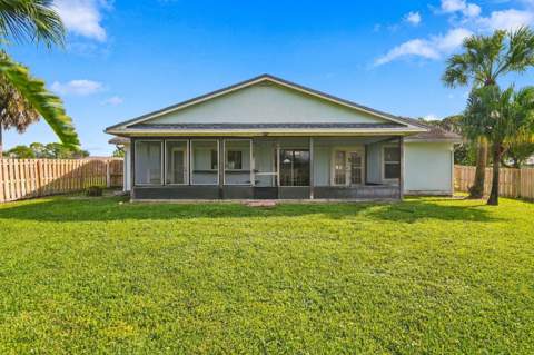 590 NW Haven Street, Port St. Lucie FL - photo 16 of 21