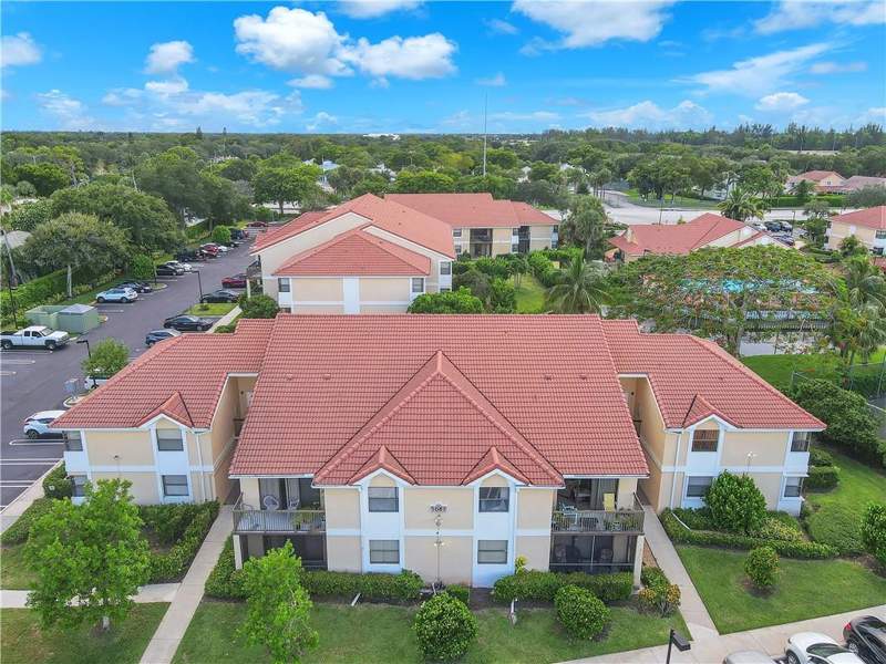 2 bedroom Condominium at 5681 Riverside Drive #101A6, Grand Oasis Condo, Coral Springs — photo 4