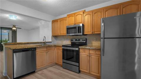 5681 Riverside Drive #101A6, Coral Springs FL - photo 9 of 25