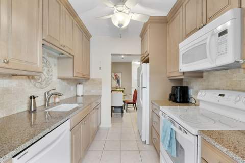2424 NE 9th Street #305, Fort Lauderdale FL - photo 11 of 32