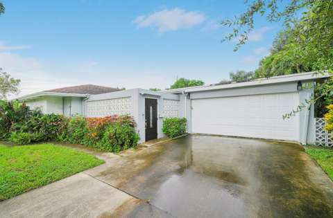 1612 42Nd Street, home for sale on 42Nd Street